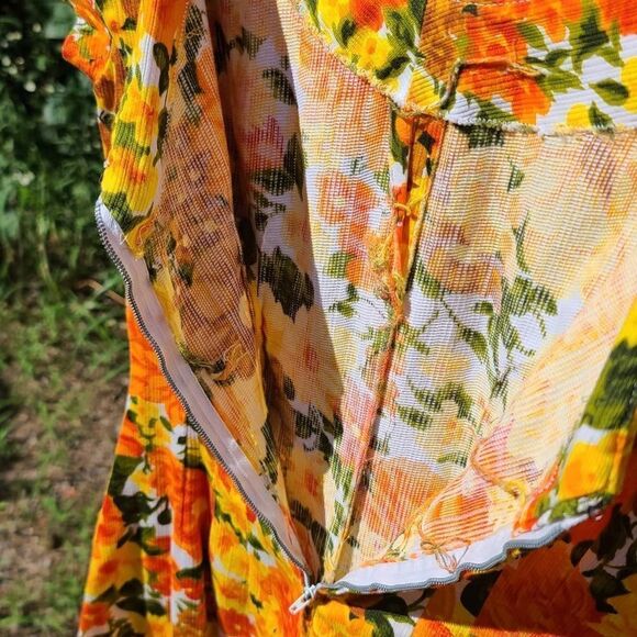 𝅺HANDMADE yellow floral short sleeve midi dress - Picture 14 of 14